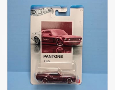Hot Wheels Pantone 1969 Ford Mustang Boss 302 #2/6 NEW 2026